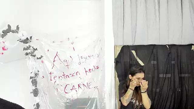 Unleash your urge for fetish cams livestreamers with our pick of steaming hot models, versed in the art of seduction and indulgence.