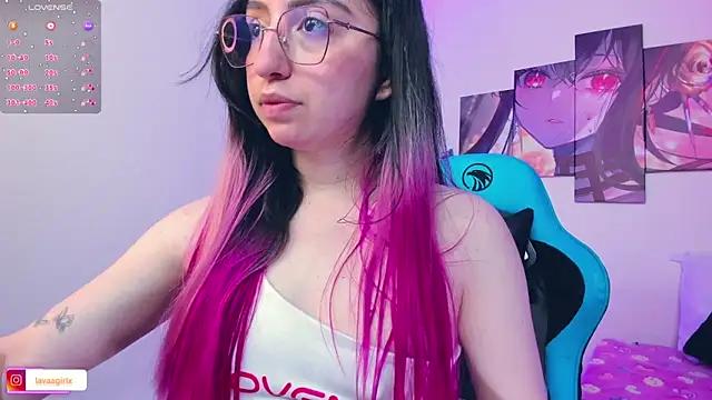 Unleash your urge for fetish cams livestreamers with our pick of steaming hot models, versed in the art of seduction and indulgence.