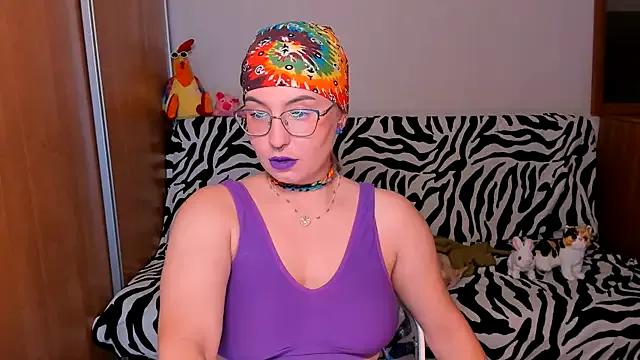 Unleash your urge for fetish cams livestreamers with our pick of steaming hot models, versed in the art of seduction and indulgence.