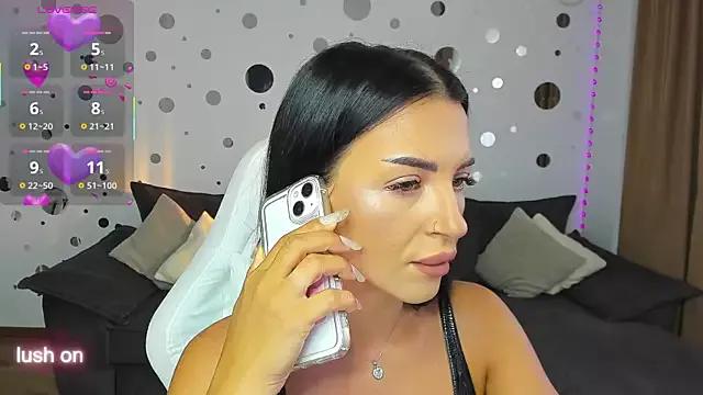 Unleash your urge for fetish cams livestreamers with our pick of steaming hot models, versed in the art of seduction and indulgence.