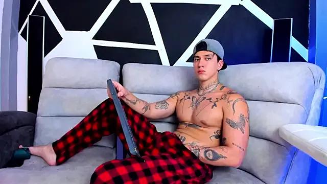 Unleash your urge for fetish cams livestreamers with our pick of steaming hot models, versed in the art of seduction and indulgence.