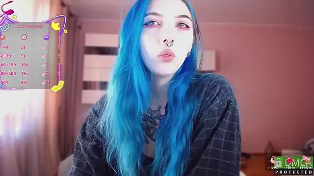 JustMeowGirl from StripChat is Freechat