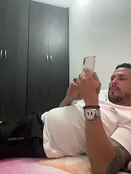 Unleash your urge for fetish cams livestreamers with our pick of steaming hot models, versed in the art of seduction and indulgence.