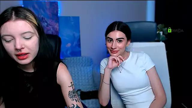 Unleash your urge for fetish cams livestreamers with our pick of steaming hot models, versed in the art of seduction and indulgence.