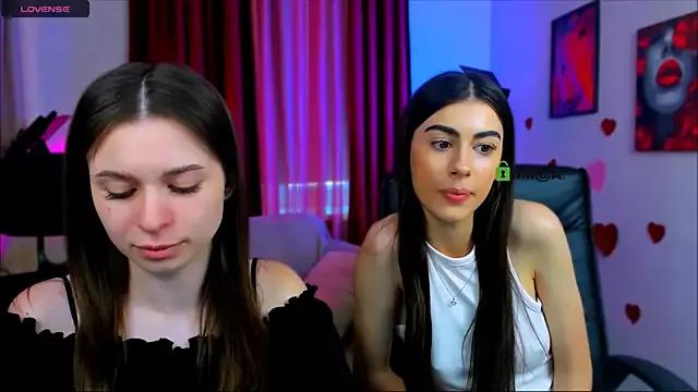 Unleash your urge for fetish cams livestreamers with our pick of steaming hot models, versed in the art of seduction and indulgence.