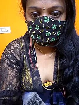 kanikasree from StripChat is Freechat