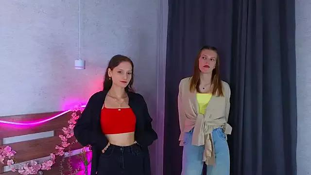 Unleash your urge for fetish cams livestreamers with our pick of steaming hot models, versed in the art of seduction and indulgence.