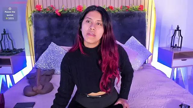 Unleash your urge for fetish cams livestreamers with our pick of steaming hot models, versed in the art of seduction and indulgence.