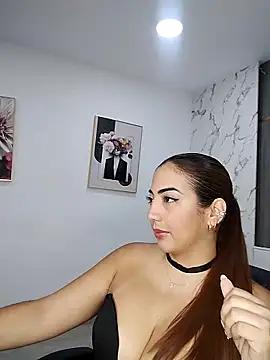 Unleash your urge for fetish cams livestreamers with our pick of steaming hot models, versed in the art of seduction and indulgence.