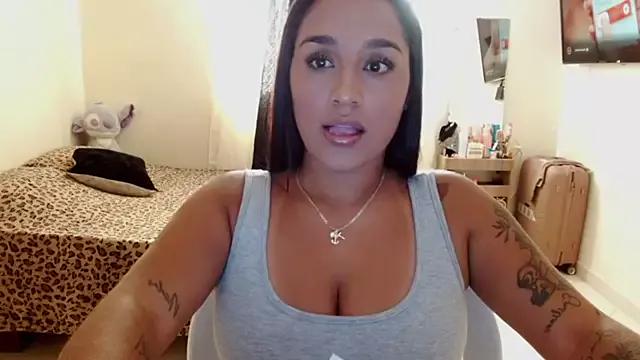 KatalinnaBrown from StripChat is Freechat