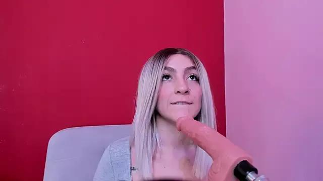 Unleash your urge for fetish cams livestreamers with our pick of steaming hot models, versed in the art of seduction and indulgence.