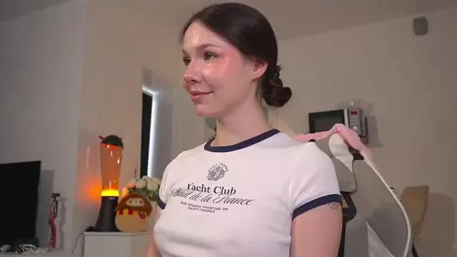Unleash your urge for fetish cams livestreamers with our pick of steaming hot models, versed in the art of seduction and indulgence.