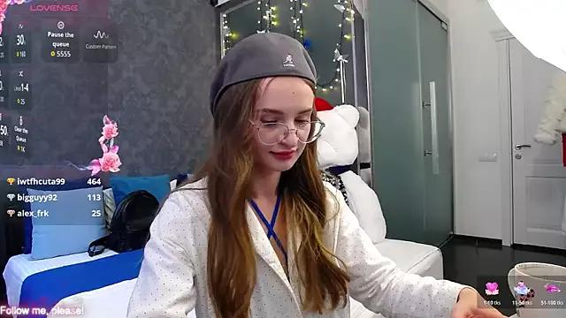 Unleash your urge for fetish cams livestreamers with our pick of steaming hot models, versed in the art of seduction and indulgence.