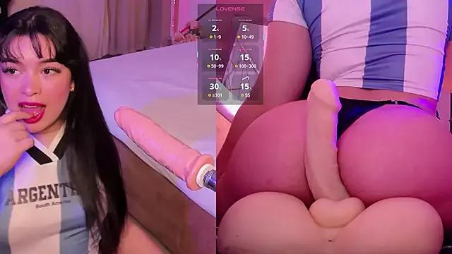 Unleash your urge for fetish cams livestreamers with our pick of steaming hot models, versed in the art of seduction and indulgence.