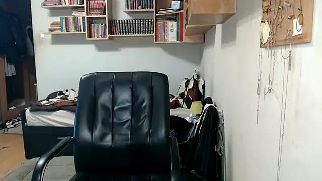 Unleash your urge for fetish cams livestreamers with our pick of steaming hot models, versed in the art of seduction and indulgence.