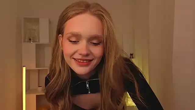 KathyBlooms from StripChat is Freechat