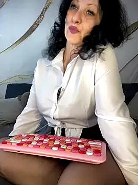 Unleash your urge for fetish cams livestreamers with our pick of steaming hot models, versed in the art of seduction and indulgence.