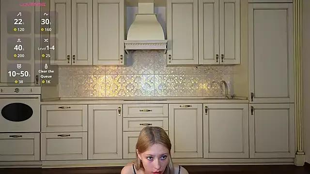 KatieFoulk from StripChat is Freechat