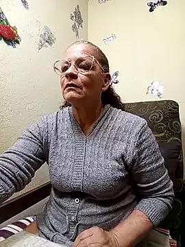 katrina_perez from StripChat is Freechat