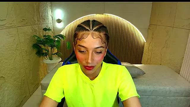katty_berry_r from StripChat is Freechat