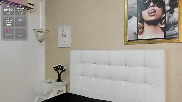 Kayladeepp from StripChat is Freechat
