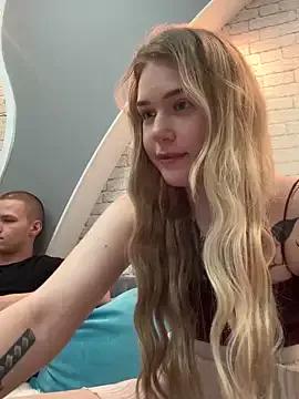 kaylee_weiss from StripChat is Freechat