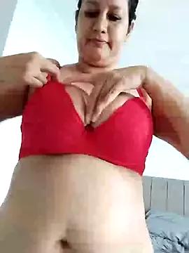 keilymadam from StripChat is Freechat