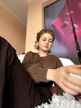 Unleash your urge for fetish cams livestreamers with our pick of steaming hot models, versed in the art of seduction and indulgence.