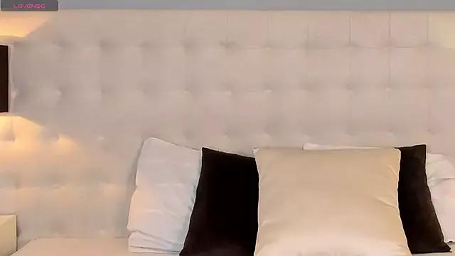 Unleash your urge for fetish cams livestreamers with our pick of steaming hot models, versed in the art of seduction and indulgence.