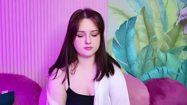 Unleash your urge for fetish cams livestreamers with our pick of steaming hot models, versed in the art of seduction and indulgence.