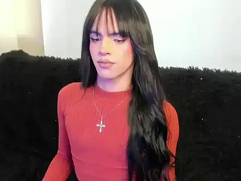 Unleash your urge for fetish cams livestreamers with our pick of steaming hot models, versed in the art of seduction and indulgence.