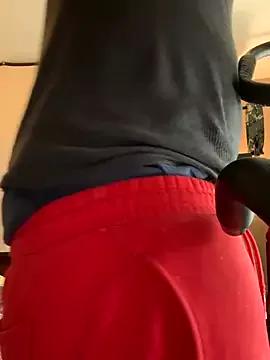 KeYBuMp323 from StripChat is Freechat