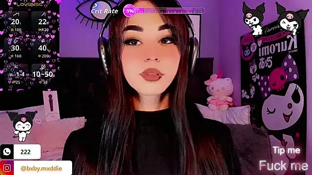 Unleash your urge for fetish cams livestreamers with our pick of steaming hot models, versed in the art of seduction and indulgence.