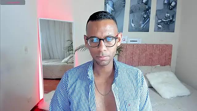 KingEdward_ from StripChat is Freechat