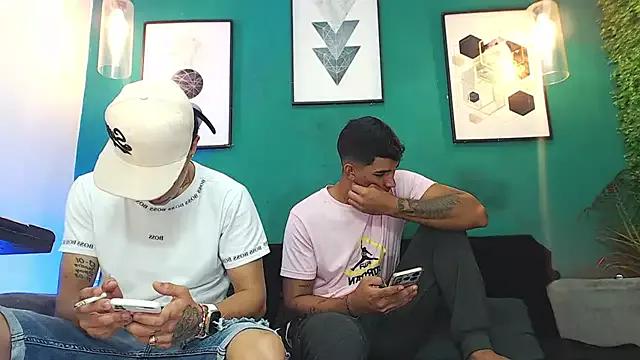 Kings_of_heaven from StripChat is Freechat