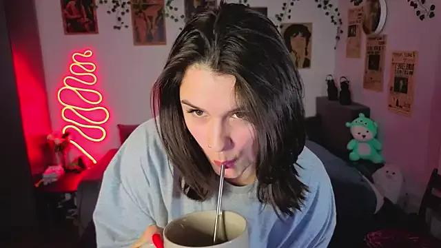 Unleash your urge for fetish cams livestreamers with our pick of steaming hot models, versed in the art of seduction and indulgence.