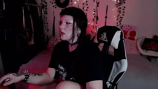 Kirasexygoth from StripChat is Freechat
