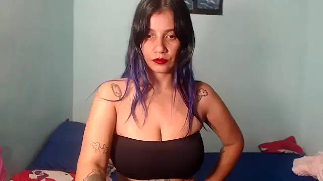 Unleash your urge for fetish cams livestreamers with our pick of steaming hot models, versed in the art of seduction and indulgence.