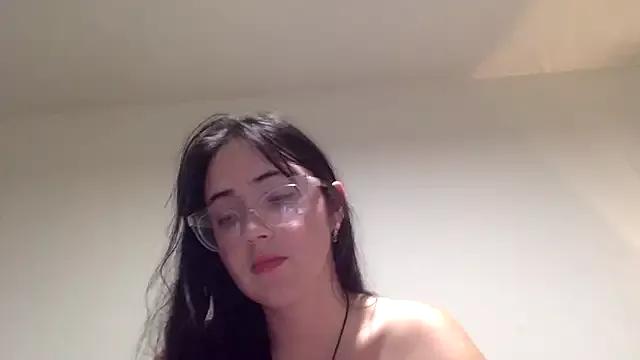 kittygrl302 from StripChat is Freechat