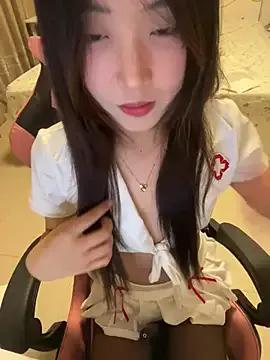 kkkiii889 from StripChat