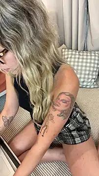 KnotBabe from StripChat is Freechat