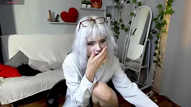 Unleash your urge for fetish cams livestreamers with our pick of steaming hot models, versed in the art of seduction and indulgence.