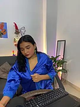 Unleash your urge for fetish cams livestreamers with our pick of steaming hot models, versed in the art of seduction and indulgence.