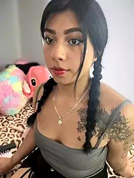Unleash your urge for fetish cams livestreamers with our pick of steaming hot models, versed in the art of seduction and indulgence.