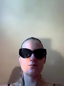ladytulip from StripChat is Freechat