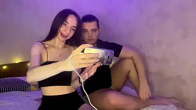 Unleash your urge for fetish cams livestreamers with our pick of steaming hot models, versed in the art of seduction and indulgence.