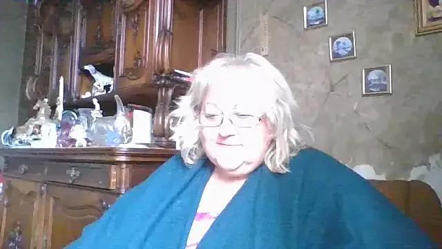 Lala-Love56 from StripChat is Freechat