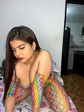 Unleash your urge for fetish cams livestreamers with our pick of steaming hot models, versed in the art of seduction and indulgence.
