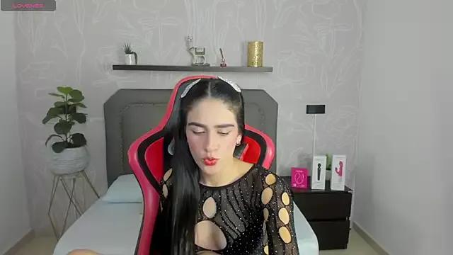 lana_bonita from StripChat is Freechat