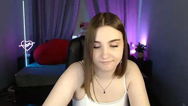 Unleash your urge for fetish cams livestreamers with our pick of steaming hot models, versed in the art of seduction and indulgence.